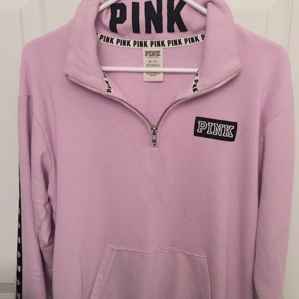 vs pink pullover
